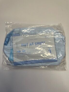 NIB I Dew Care "Hot As Sheet" Hydrogel Eye Mask Set - Light Blue